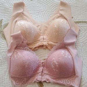 NIB front-close bras, set of 2.